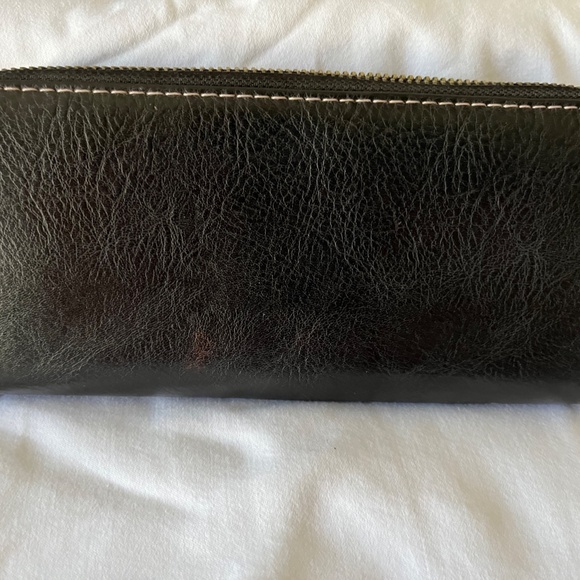 COPY - Matt & Nat billfold/women's wallet - Picture 2 of 4